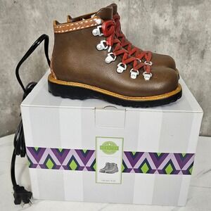 Scentsy‎ Hit The Trail Hiking Boots Wax Warmer Rustic Cabin Electric Brown,  Box